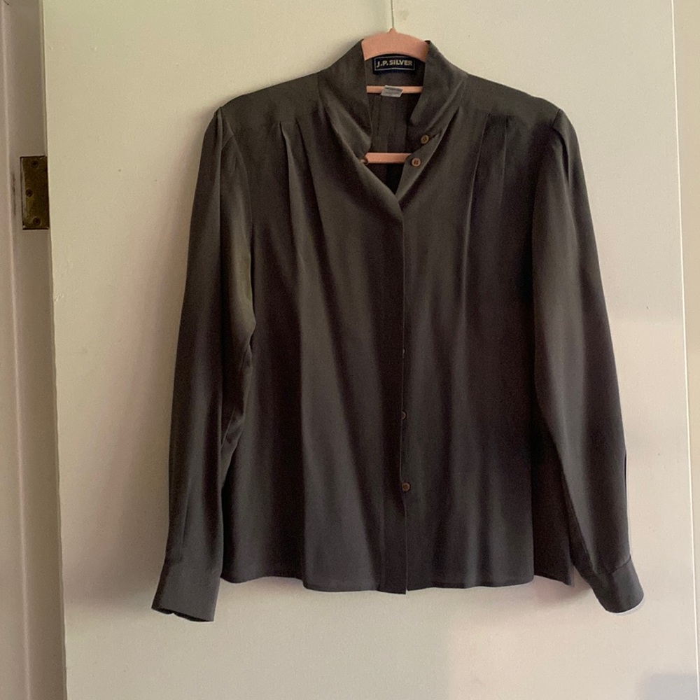 Silky shirt